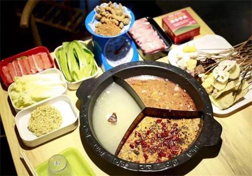火锅宣言小郡肝火锅串串香