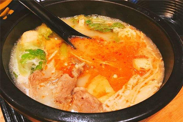 格林食界金汤米线加盟