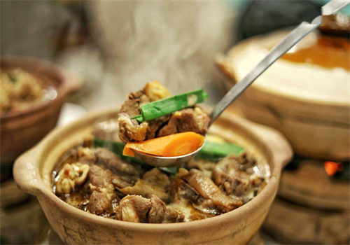 青口季打边炉