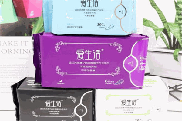 绿叶爱生活卫生巾加盟