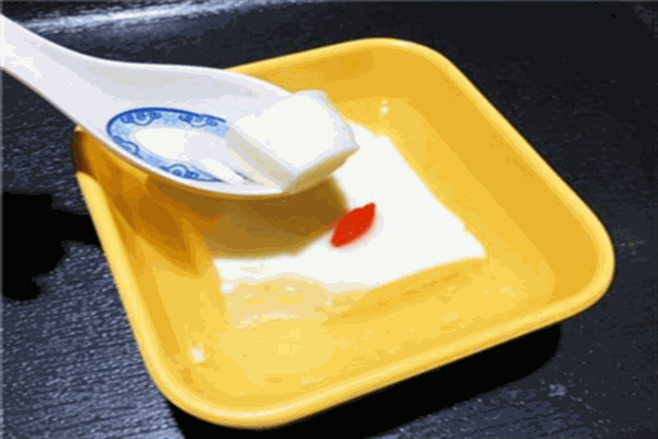 杏仁豆腐