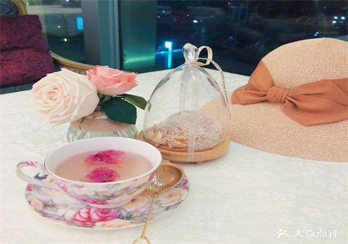 洛媛燕窝体验店
