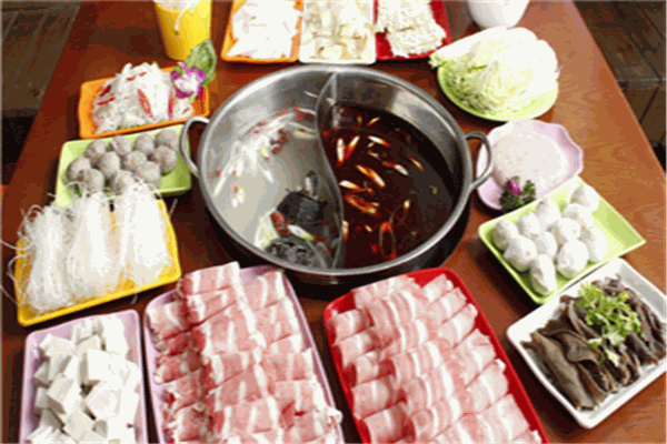 庆泓园火锅城加盟