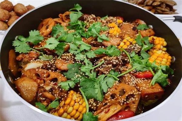 金正圆麻辣香锅