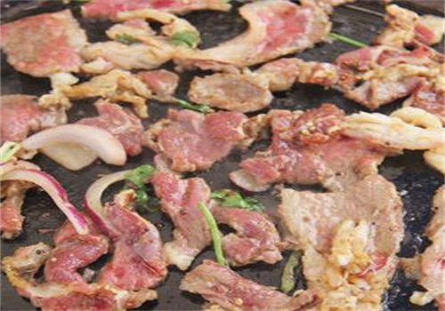 马路牙子烤肉