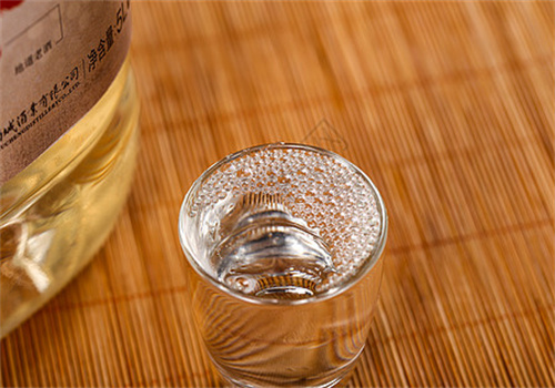 聚林酒业