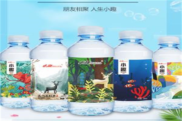 小趣苏打水加盟