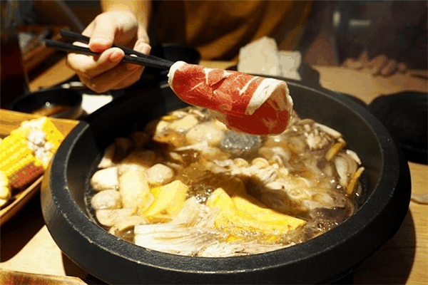 石头老火锅
