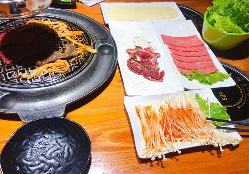 韩道黑牛炭火烤肉