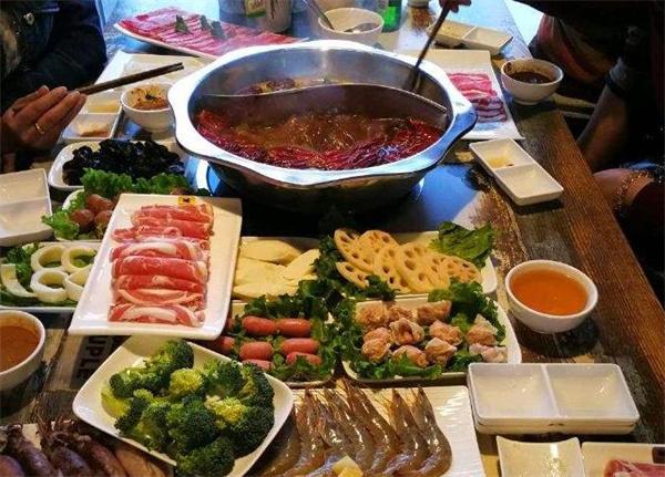三元牛肉火锅城
