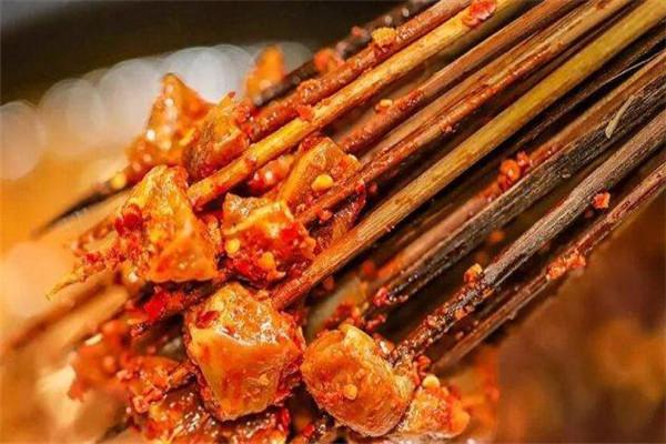 越山香串串吧加盟