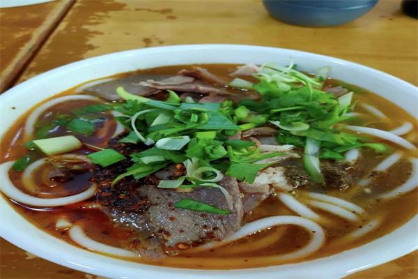 美记羊肉粉加盟