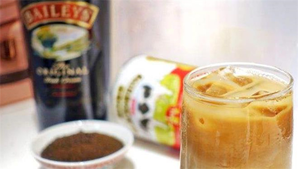 斯味甜奶茶