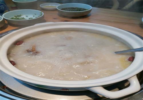 锦鸡坊猪肚鸡