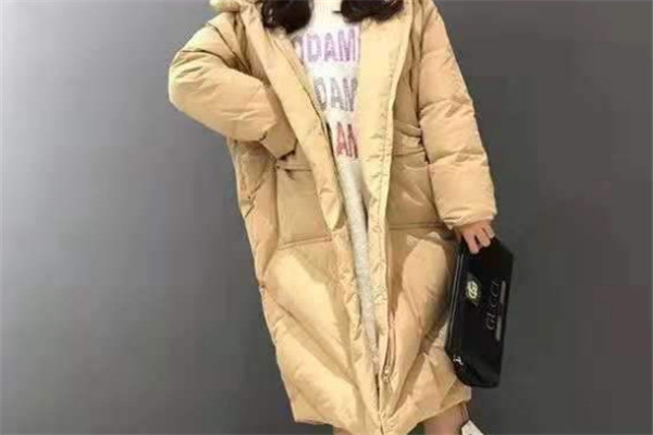 飞范女装加盟