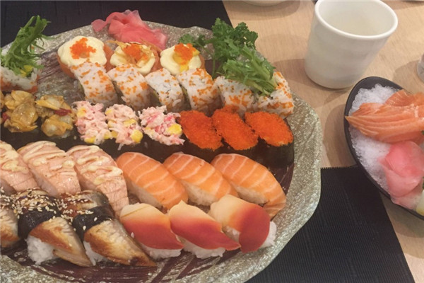 鑫百味寿司