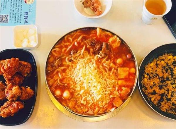 ki哟米韩国年糕火锅