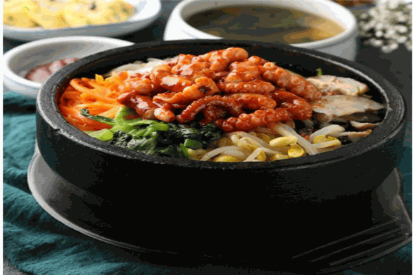 百年石锅饭