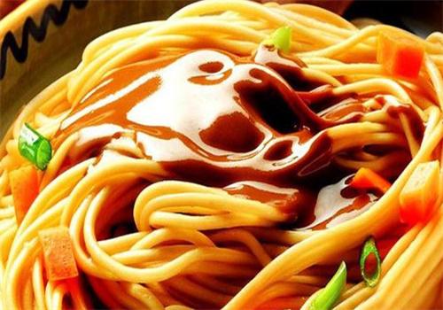 仟味牛肉热干面