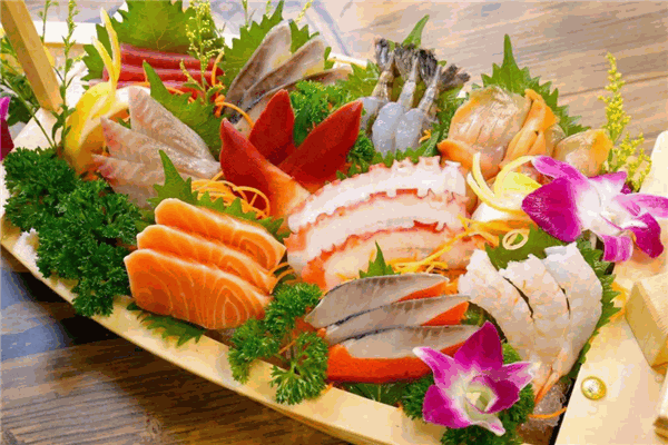 持音海钓刺身店