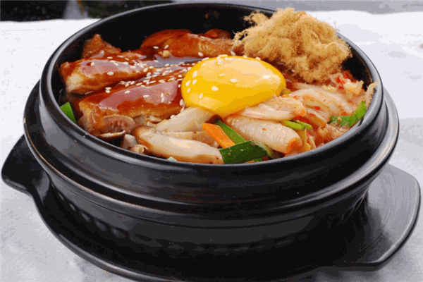 百年石锅饭