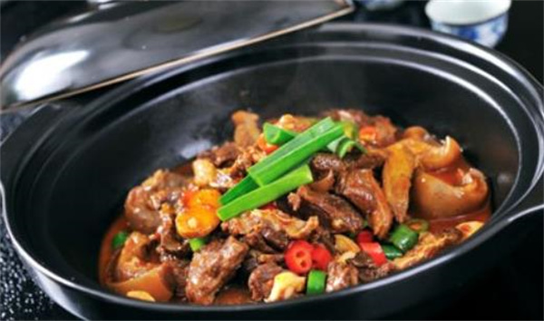 蕾侠秘制驴肉鲜锅