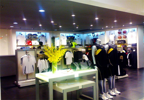 滔搏运动折扣店