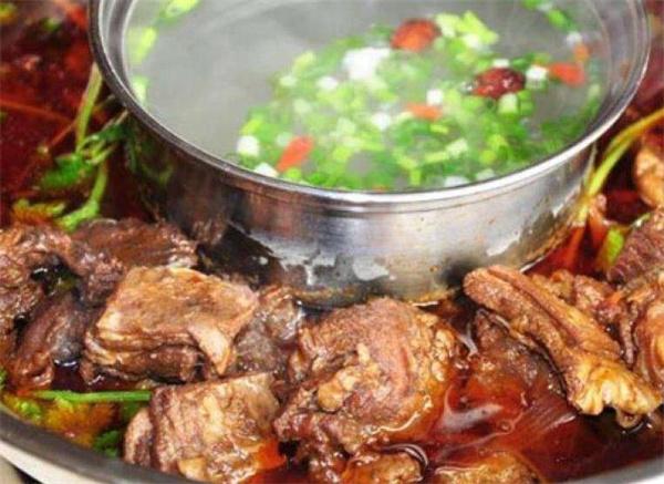 葛记红焖羊肉