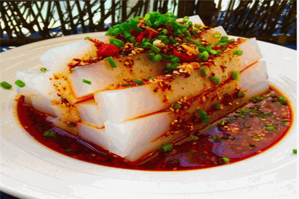 小虎炒凉粉