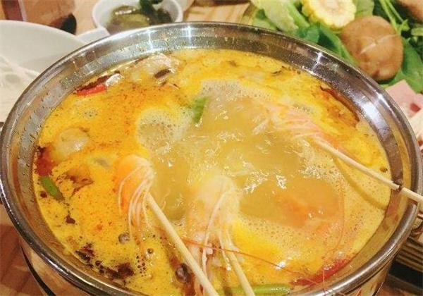 突卡突卡泰式海鲜火锅