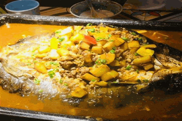 鑫炉烤鱼加盟