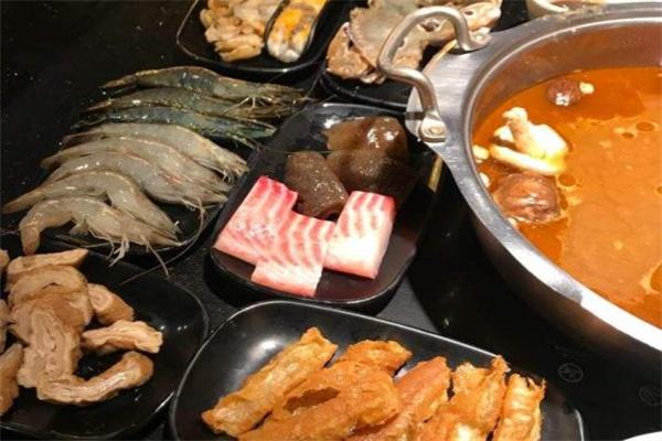 马辣麻辣火锅