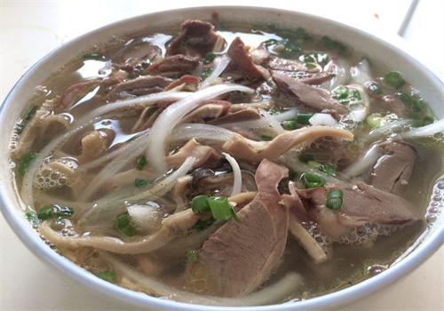 镁都羊杂面