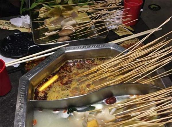 签上百味串串香