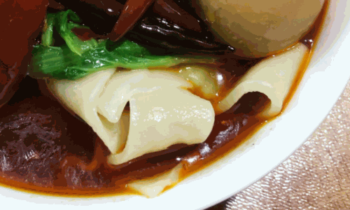 红焖王牛肉板面