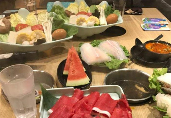 雅宴火锅
