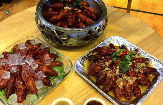 阿瓦山寨中餐