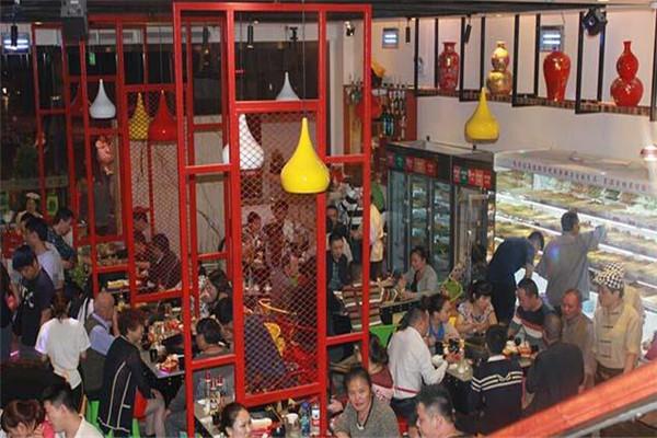 奥龙串串火锅加盟