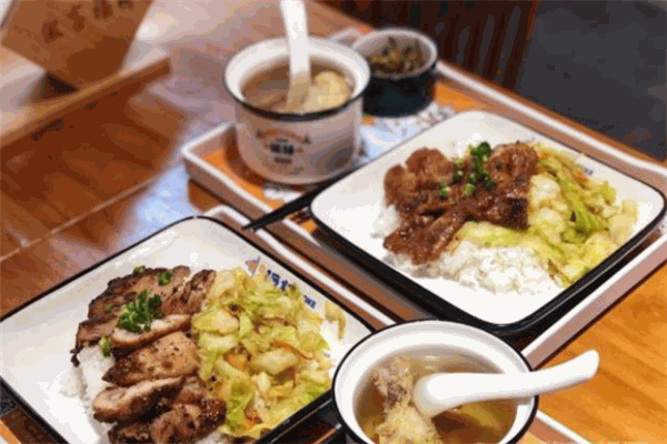 傲客福将猪扒饭加盟