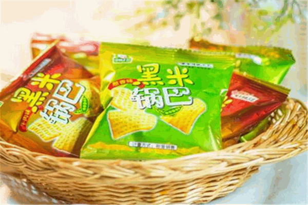 甜嘴猫休闲零食加盟