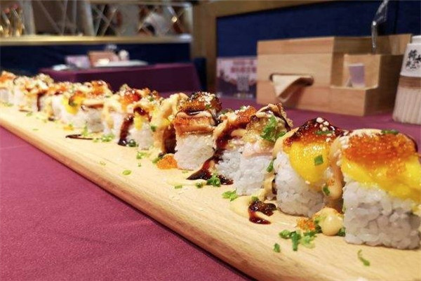 吃个饭团