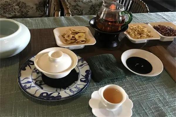龙井一茶一点