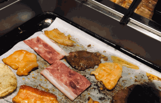 西蒙纸上烤肉