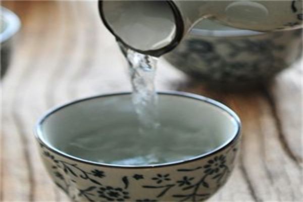 梨花老窖白酒