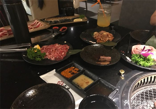 赤炭日式烧肉