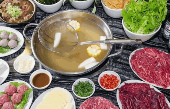 左庭右院鲜牛肉火锅
