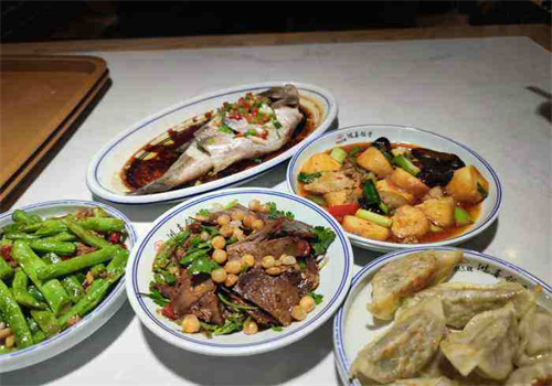 平湖大食堂