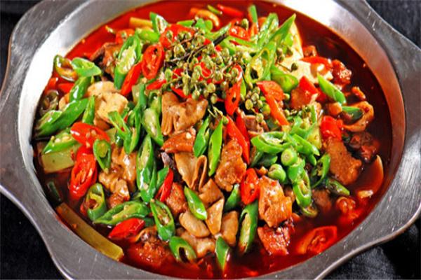 小懒鸡特色火锅