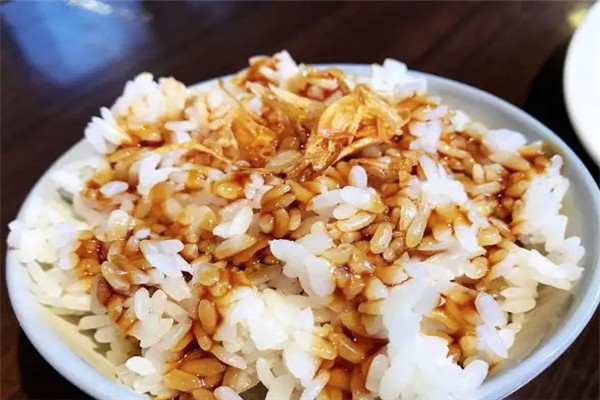 大宅猪油拌饭