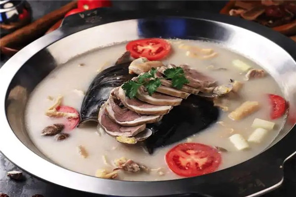 三只耳鱼火锅